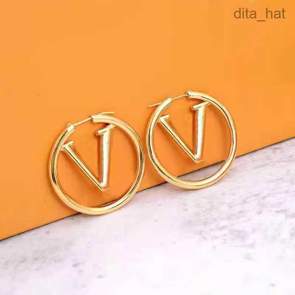 18k gold hoop earring designer for woman earring huggie fashion earings stainless steel non allergic non fading wedding christmas holiday gi, Golden
18k gold hoop earring designer for woman earring huggie fashion earings stainless steel non allergic non fading wedding christmas holiday gi, Golden