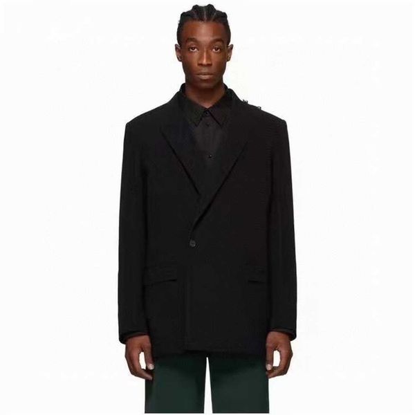 80% off factory outlet online fashion family badge shoulder sign letter simple solid black casual suit jacket, White;black
80% off factory outlet online fashion family badge shoulder sign letter simple solid black casual suit jacket, White;black