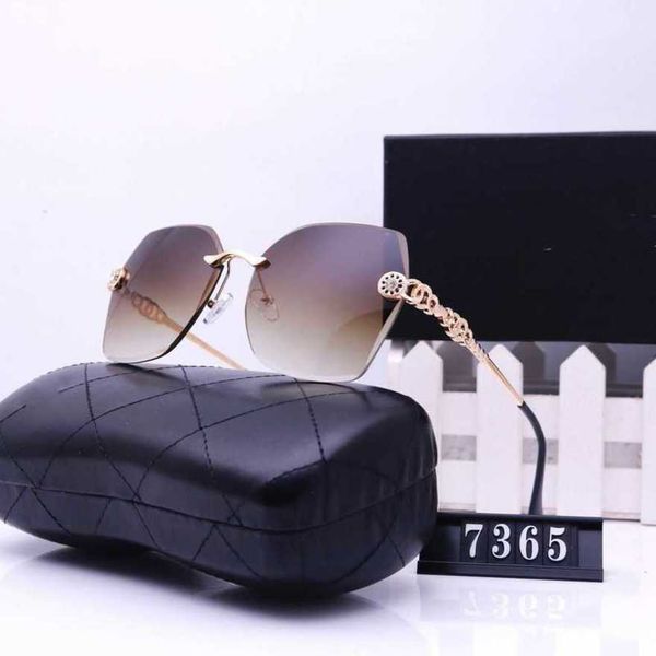 designer men's and women's beach couple sunglasses 20% off overseas frameless travel fashion glasses 7365, White;black
designer men's and women's beach couple sunglasses 20% off overseas frameless travel fashion glasses 7365, White;black