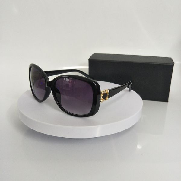 luxury sunglasses for women big frame shades fashion sun glasses outdoor uv protection gafas de sol, White;black
luxury sunglasses for women big frame shades fashion sun glasses outdoor uv protection gafas de sol, White;black