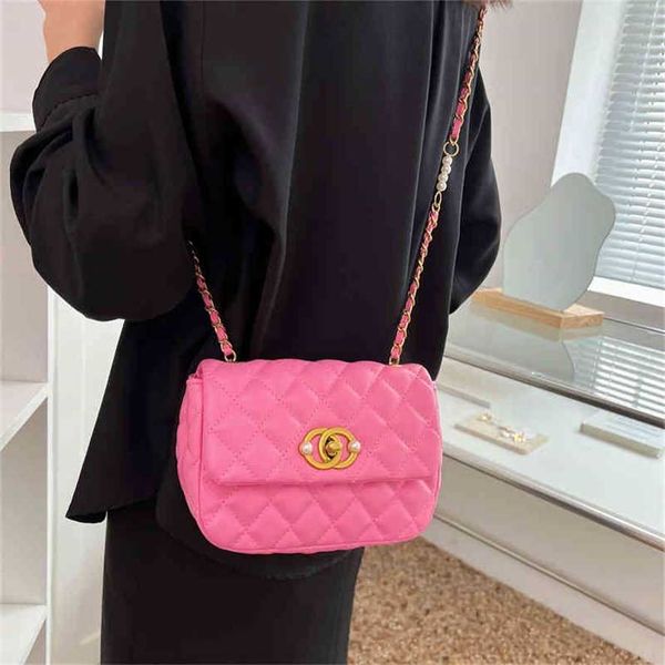 handbag 2023 fashion women's bag leather quality handbag lingge embroidered thread women's summer texture messenger pearl chain sm
handbag 2023 fashion women's bag leather quality handbag lingge embroidered thread women's summer texture messenger pearl chain sm