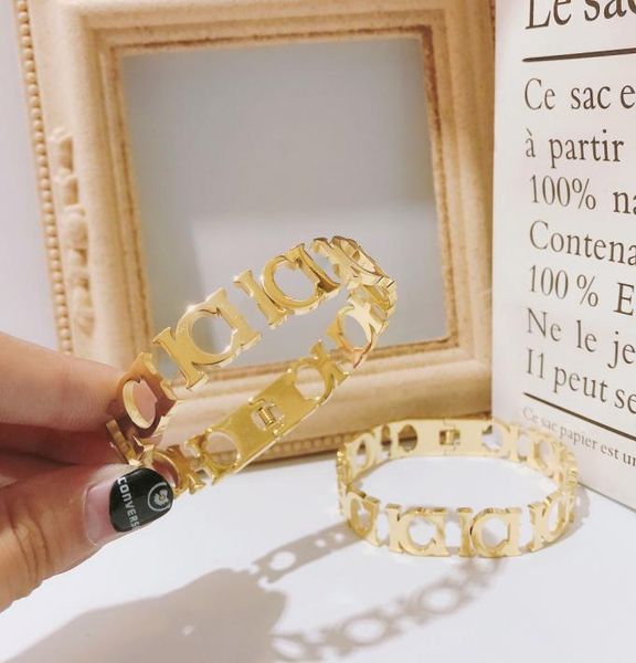 20style women designer gold bracelet for women letter jewelry leather 18k plated stainless steel wedding gifts fashion accessories1391820, Black
20style women designer gold bracelet for women letter jewelry leather 18k plated stainless steel wedding gifts fashion accessories1391820, Black