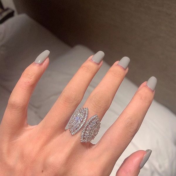 choucong brand wedding rings handmade luxury jewelry 925 sterling silver marquise cut white z cz diamond women fan engagement band open ring, Slivery;golden
choucong brand wedding rings handmade luxury jewelry 925 sterling silver marquise cut white z cz diamond women fan engagement band open ring, Slivery;golden