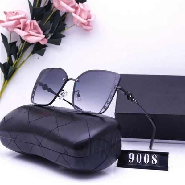 luxury designer sunglasses 20% off overseas street shooting travel fashion glasses 9008, White;black
luxury designer sunglasses 20% off overseas street shooting travel fashion glasses 9008, White;black