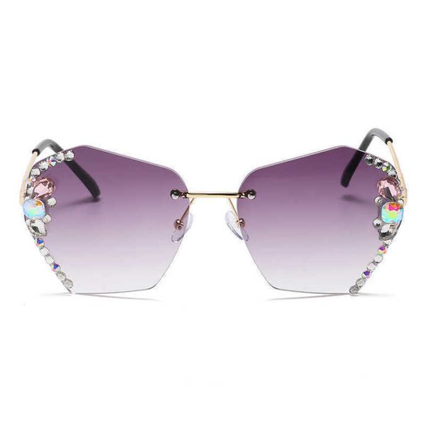 luxury designer new sunglasses fashion anti ultraviolet diamond big face thin net red tide glasses, White;black
luxury designer new sunglasses fashion anti ultraviolet diamond big face thin net red tide glasses, White;black