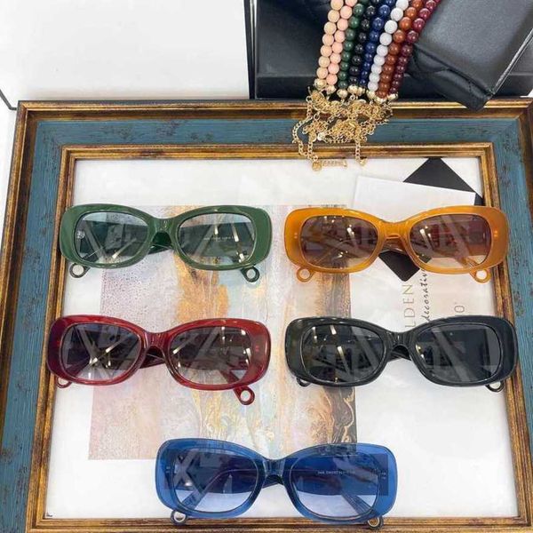 designer men's and women's beach couple sunglasses 20% off xiangjia's fashion for women 5488 chen tai's same beaded chai, White;black
designer men's and women's beach couple sunglasses 20% off xiangjia's fashion for women 5488 chen tai's same beaded chai, White;black