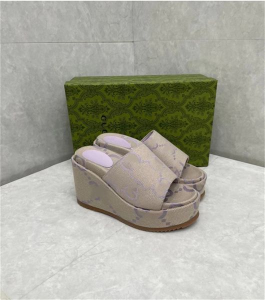 beach luxury slipper ladies multicolor platform sandal lambskin style flat slides designer sandals fashion summer casual slippers ize 35-43, Black
beach luxury slipper ladies multicolor platform sandal lambskin style flat slides designer sandals fashion summer casual slippers ize 35-43, Black