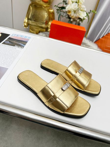 giulia sandal women designer sandals kelly buckle slippers calfskin leather brown black white lady beach slide flats size 35-41
giulia sandal women designer sandals kelly buckle slippers calfskin leather brown black white lady beach slide flats size 35-41