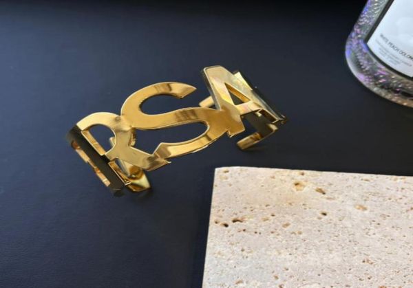 designers bangle width open bracelets europe gold cuff america fashion style women luxury bracelet plated stainless steel wedding 7824058, Black
designers bangle width open bracelets europe gold cuff america fashion style women luxury bracelet plated stainless steel wedding 7824058, Black