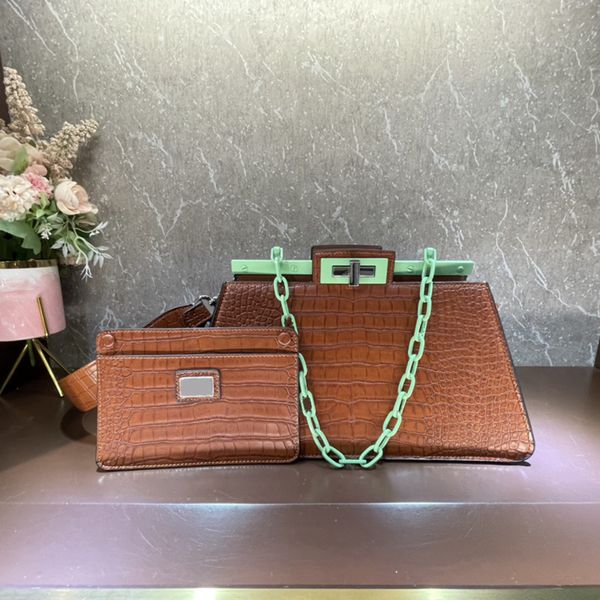 9a designer chain bag peekaboo handbag ladies cut shoulder bag crocodile leather medium fashion handbags luxury crossbody new 2023
9a designer chain bag peekaboo handbag ladies cut shoulder bag crocodile leather medium fashion handbags luxury crossbody new 2023