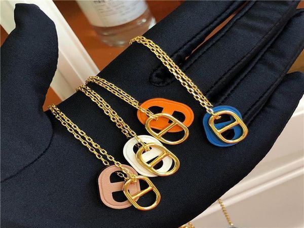 fashion horse buckle necklace pig nose jewelry mens womens pendant designer necklaces fashion gift orange box8203010, Silver
fashion horse buckle necklace pig nose jewelry mens womens pendant designer necklaces fashion gift orange box8203010, Silver