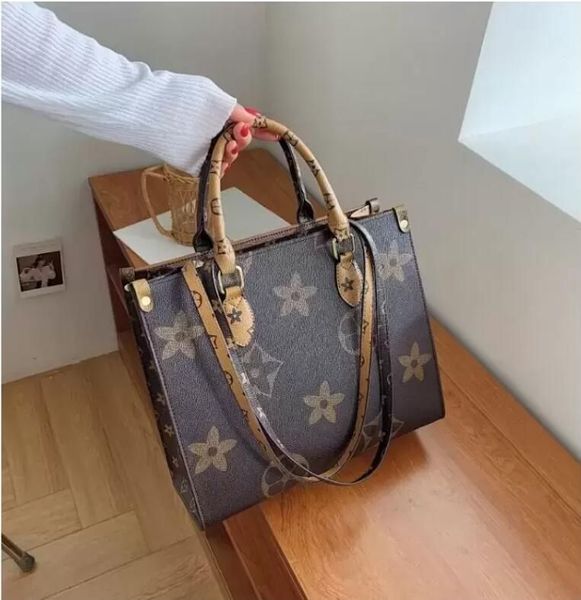 onthego handbags women leather shoulder bags leopard splicing crossbody bag messenger bags designers handbag tote purse
onthego handbags women leather shoulder bags leopard splicing crossbody bag messenger bags designers handbag tote purse