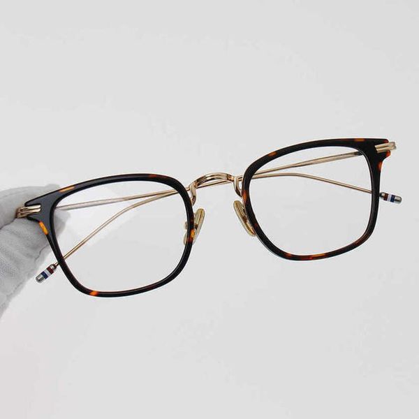 40% off luxury designer new men's and women's sunglasses 20% off tb smoke gray square tb905 net red the same medium gold eyeglass, White;black
40% off luxury designer new men's and women's sunglasses 20% off tb smoke gray square tb905 net red the same medium gold eyeglass, White;black