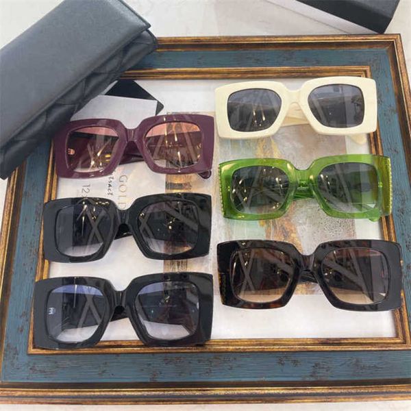 20% off luxury designer new men's and women's sunglasses 20% off xiaoxiangjia square plate style versatile fashion network red sam, White;black
20% off luxury designer new men's and women's sunglasses 20% off xiaoxiangjia square plate style versatile fashion network red sam, White;black