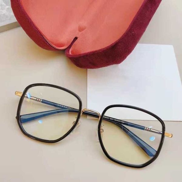 10% off luxury designer new men's and women's sunglasses 20% off same type plate large frame gg0928 polygonal eye can be equipped, White;black
10% off luxury designer new men's and women's sunglasses 20% off same type plate large frame gg0928 polygonal eye can be equipped, White;black