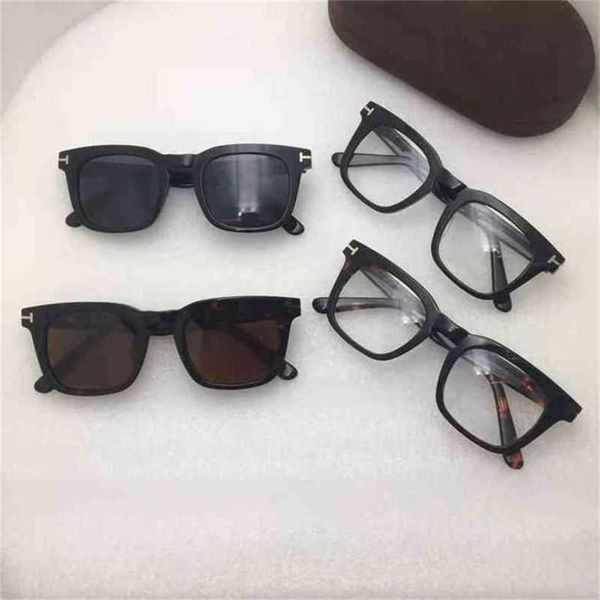 luxury designer new sunglasses fashion version same plate spectacle frame, White;black
luxury designer new sunglasses fashion version same plate spectacle frame, White;black