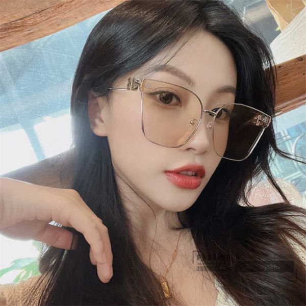 luxury designer sunglasses 20% off fashion trend versatile net red same plain tone, White;black
luxury designer sunglasses 20% off fashion trend versatile net red same plain tone, White;black