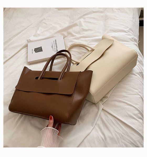 fashion women shoulder bags new large capacity handbags simple retro tote bags solid color famous brand bags 230308
fashion women shoulder bags new large capacity handbags simple retro tote bags solid color famous brand bags 230308