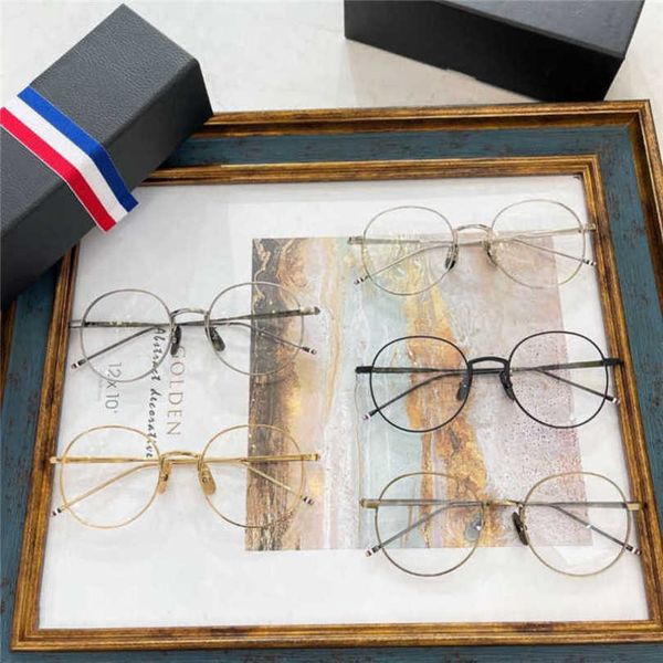 10% off luxury designer new men's and women's sunglasses 20% off round flat lens in the same literary artistic can be equipped wit, White;black
10% off luxury designer new men's and women's sunglasses 20% off round flat lens in the same literary artistic can be equipped wit, White;black
