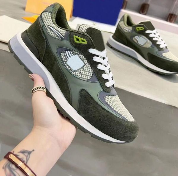 luxury mesh sneakers casual shoes thick soles printed embroidered cowhide black and white tennis shoes rubber soles comfortable and versatil
luxury mesh sneakers casual shoes thick soles printed embroidered cowhide black and white tennis shoes rubber soles comfortable and versatil