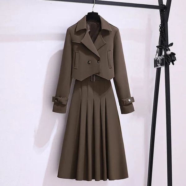 two piece dress large size women's suit jacket skirt two-piece set autumn temperament french solid color long button design suit 230325, White
two piece dress large size women's suit jacket skirt two-piece set autumn temperament french solid color long button design suit 230325, White