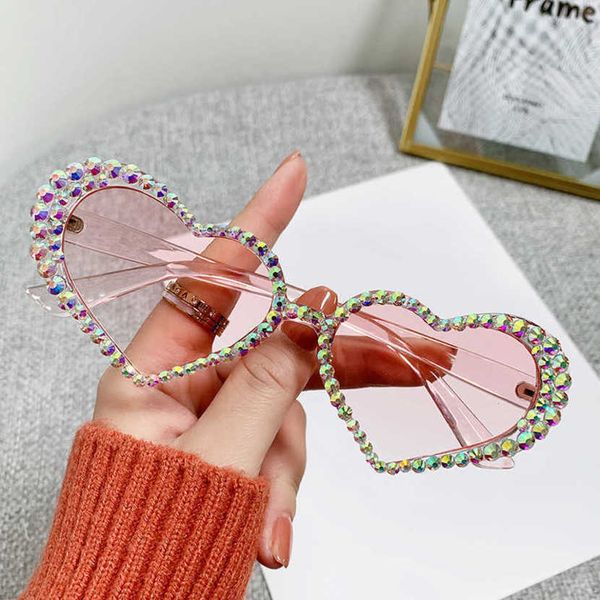 30% off luxury designer new men's and women's sunglasses 20% off peach-heart lovely cat's eye heart-shaped handmade diamond g, White;black
30% off luxury designer new men's and women's sunglasses 20% off peach-heart lovely cat's eye heart-shaped handmade diamond g, White;black