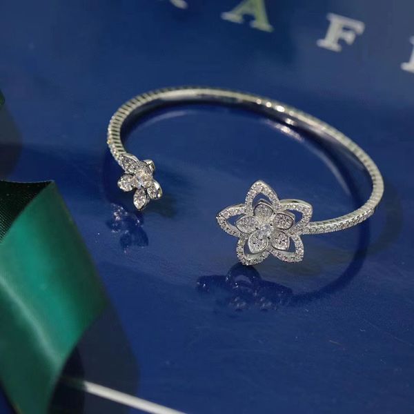 gra brand luxury flower designer bangle bracelet sweet rose silver gold bangles bracelets with shining crystal diamond jewelry, Black
gra brand luxury flower designer bangle bracelet sweet rose silver gold bangles bracelets with shining crystal diamond jewelry, Black