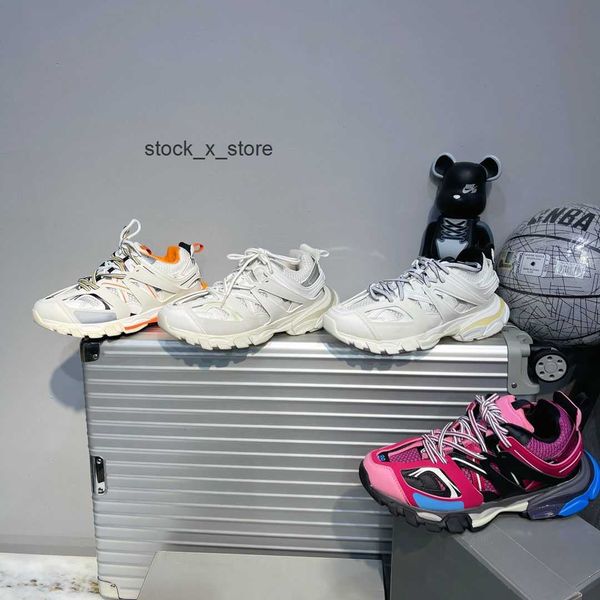 designer brand paris track 3.0 men women casual shoes triple sneakers leather trainer nylon platform trainers lace-up outdoor sports shoes, Black
designer brand paris track 3.0 men women casual shoes triple sneakers leather trainer nylon platform trainers lace-up outdoor sports shoes, Black