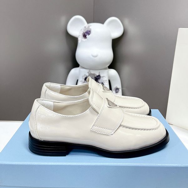 luxury womens shoes designer p womens outdoor indoor womens casual shoes loafers foam running shoes plat form runner leather shoes loafers w, Black
luxury womens shoes designer p womens outdoor indoor womens casual shoes loafers foam running shoes plat form runner leather shoes loafers w, Black