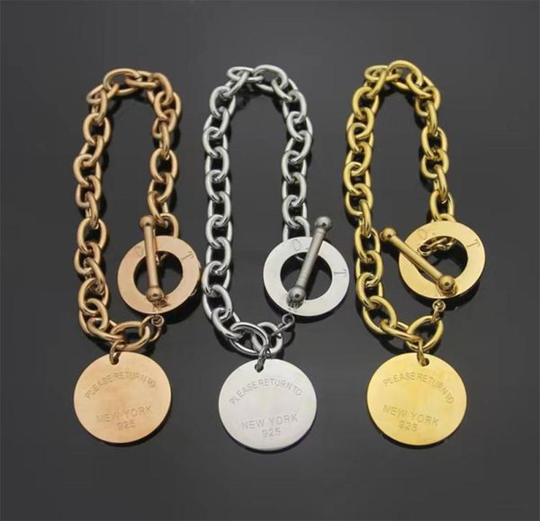 brand classic t letter round card pendant charm bracelet fashion domineering thick chain ot buckle designer bracelet for men 316l 4573086, Golden;silver
brand classic t letter round card pendant charm bracelet fashion domineering thick chain ot buckle designer bracelet for men 316l 4573086, Golden;silver