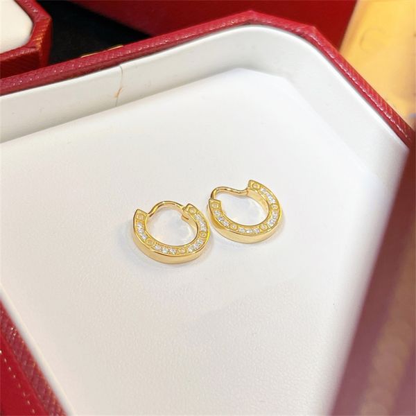 woman earrings love earing designer stud orecchini fashion luxury gold silver carti jewelry hoop women ohrringe 45212, Golden;silver
woman earrings love earing designer stud orecchini fashion luxury gold silver carti jewelry hoop women ohrringe 45212, Golden;silver