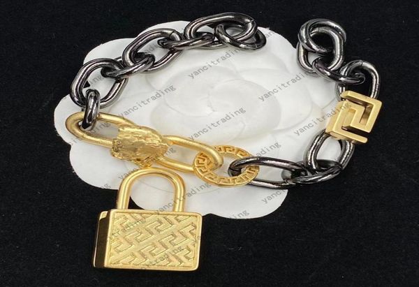 classic lock bracelets chain bangle letter v titanium steel designer for women men luxury jewlery gifts chain bangles woman girl g4449269, Black
classic lock bracelets chain bangle letter v titanium steel designer for women men luxury jewlery gifts chain bangles woman girl g4449269, Black
