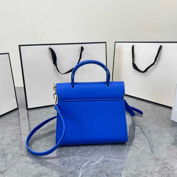women's luxury designer bags handbags shoulder crossbody bag tote 2023 new fashion texture leather multifunctional portable totebags fa
women's luxury designer bags handbags shoulder crossbody bag tote 2023 new fashion texture leather multifunctional portable totebags fa