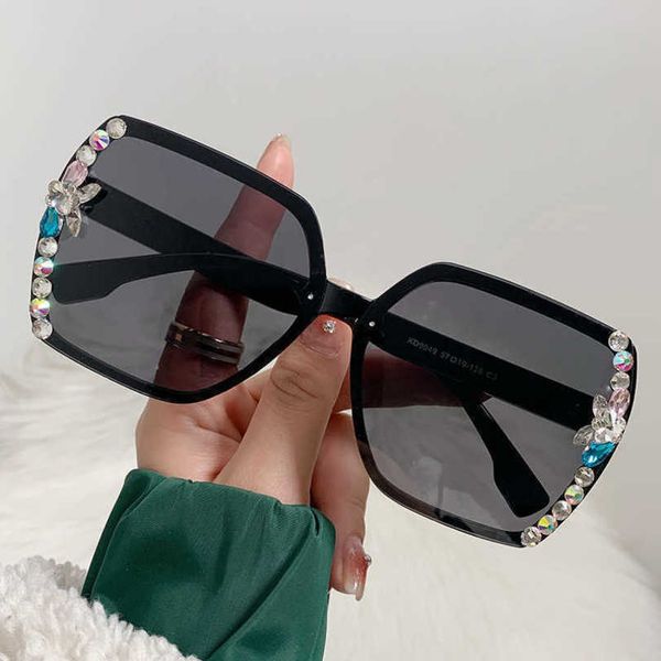 10% off luxury designer new men's and women's sunglasses 20% off diamond for fashion versatile rhinestone trendy street show glass, White;black
10% off luxury designer new men's and women's sunglasses 20% off diamond for fashion versatile rhinestone trendy street show glass, White;black