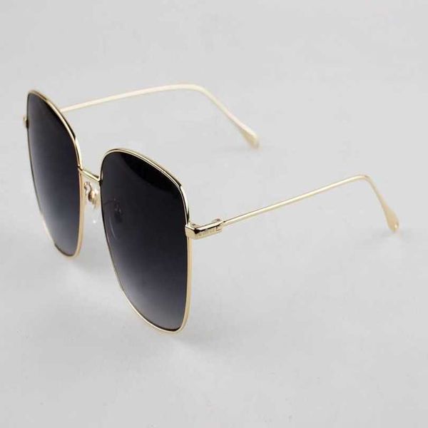 10% off luxury designer new men's and women's sunglasses 20% off series high beauty quality, White;black
10% off luxury designer new men's and women's sunglasses 20% off series high beauty quality, White;black