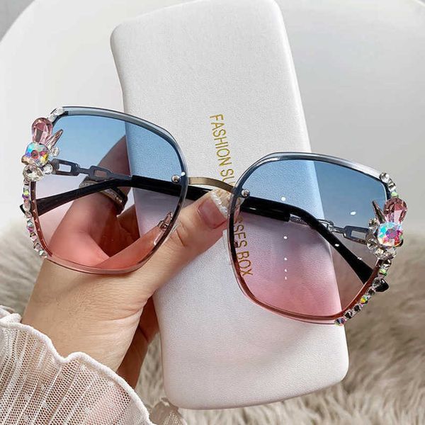 luxury designer fashion sunglasses 20% off diamond crystal cut polygon glasses resistant women, White;black
luxury designer fashion sunglasses 20% off diamond crystal cut polygon glasses resistant women, White;black