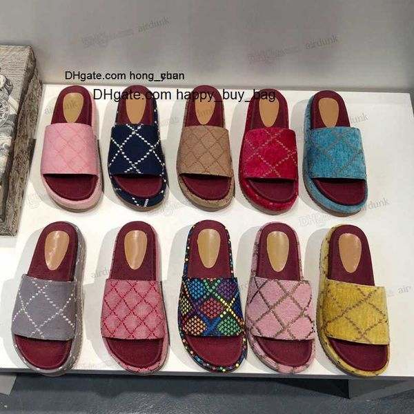 slippers fashion womens embroidered canvas designer slides slip on slippers girls 60mm covered platform sandals and dust bags big size 35-45, Black
slippers fashion womens embroidered canvas designer slides slip on slippers girls 60mm covered platform sandals and dust bags big size 35-45, Black