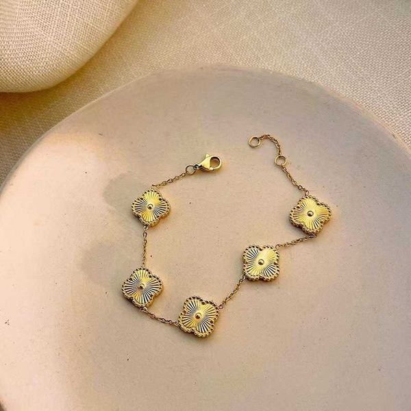 charm bracelets necklaces lucky four-leaf grass bracelet women's 2023 new fashion stainless steel color-resistant temperament famous wa, Golden;silver
charm bracelets necklaces lucky four-leaf grass bracelet women's 2023 new fashion stainless steel color-resistant temperament famous wa, Golden;silver