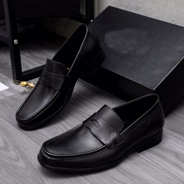 2023 men's dress shoes formal business brogue shoes male brand designer casual flats genuine leather wedding party loafers size 38-44, Black
2023 men's dress shoes formal business brogue shoes male brand designer casual flats genuine leather wedding party loafers size 38-44, Black