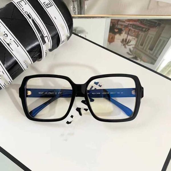 20% off luxury designer new men's and women's sunglasses 20% off the same type of small anti blue light plate large frame glasses, White;black
20% off luxury designer new men's and women's sunglasses 20% off the same type of small anti blue light plate large frame glasses, White;black