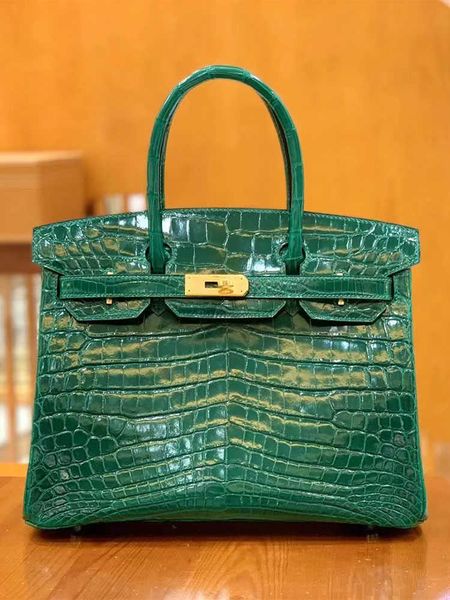 genuine leather birkin herms bags first class shiny nile crocodile leather bag two point manual 25 portable women's
genuine leather birkin herms bags first class shiny nile crocodile leather bag two point manual 25 portable women's