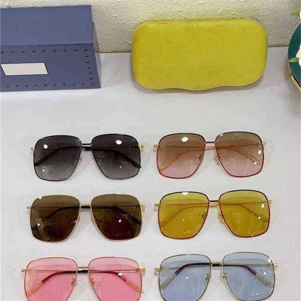 40% off luxury designer new men's and women's sunglasses 20% off fashion version personality box ni same, White;black
40% off luxury designer new men's and women's sunglasses 20% off fashion version personality box ni same, White;black