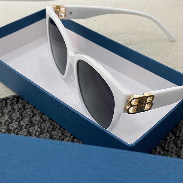 designer men's and women's beach couple sunglasses 20% off paris fashion brand double b large frame small face thin temperament ve, White;black
designer men's and women's beach couple sunglasses 20% off paris fashion brand double b large frame small face thin temperament ve, White;black
