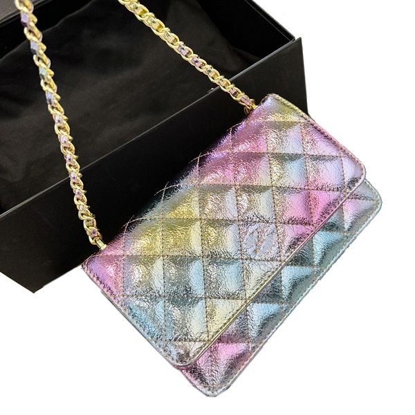 classic 22c flap shoulder bags france brand quilted matelasse gradient color genuine leather women serial number crossbody bag designer gold
classic 22c flap shoulder bags france brand quilted matelasse gradient color genuine leather women serial number crossbody bag designer gold