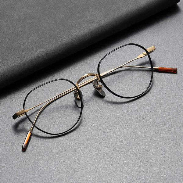 men's luxury designer women's sunglasses pure titanium hand-made 80803 irregular eyeglass frame art can be equipped with short-sig, White;black
men's luxury designer women's sunglasses pure titanium hand-made 80803 irregular eyeglass frame art can be equipped with short-sig, White;black