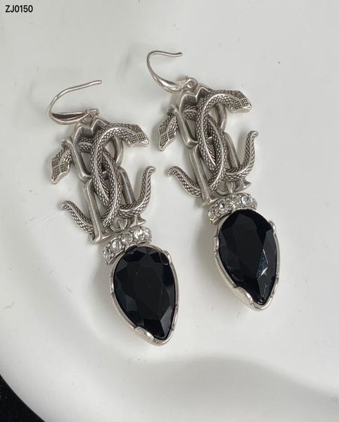 new designed dangle rivet skull women men earrings ear hoop punk style necklace bracelet ladies earring studs designer jewelry hdh1772761, Silver
new designed dangle rivet skull women men earrings ear hoop punk style necklace bracelet ladies earring studs designer jewelry hdh1772761, Silver