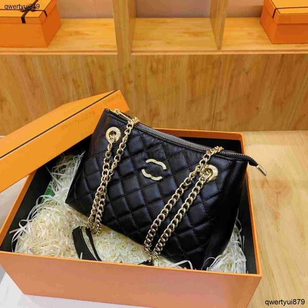 qwertyui879 new fashion ringer chain large capacity handbag ladies casual single shoulder crossbody bag luxury brand designer bag 032623 102
qwertyui879 new fashion ringer chain large capacity handbag ladies casual single shoulder crossbody bag luxury brand designer bag 032623 102