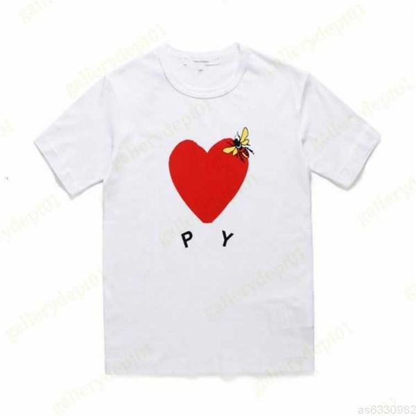 fashion mens play t shirt cdg designer hearts casual womens des badge garcons graphic tee heart behind letter on chest t-shirt h218ngp, White;black
fashion mens play t shirt cdg designer hearts casual womens des badge garcons graphic tee heart behind letter on chest t-shirt h218ngp, White;black