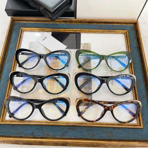 20% off luxury designer new men's and women's sunglasses 20% off xiaoxiangjia ch3405 flat lesbian cat's eye frame plain mirro, White;black
20% off luxury designer new men's and women's sunglasses 20% off xiaoxiangjia ch3405 flat lesbian cat's eye frame plain mirro, White;black