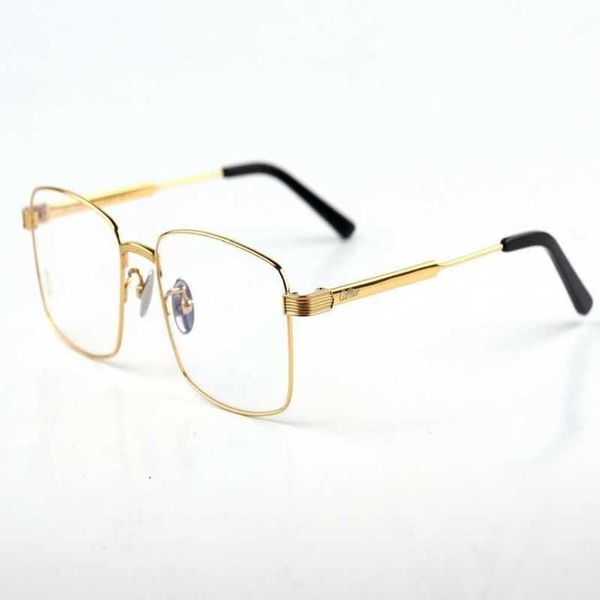 luxury designer new sunglasses series 0347 business pure titanium myopia lens frame high-end, White;black
luxury designer new sunglasses series 0347 business pure titanium myopia lens frame high-end, White;black